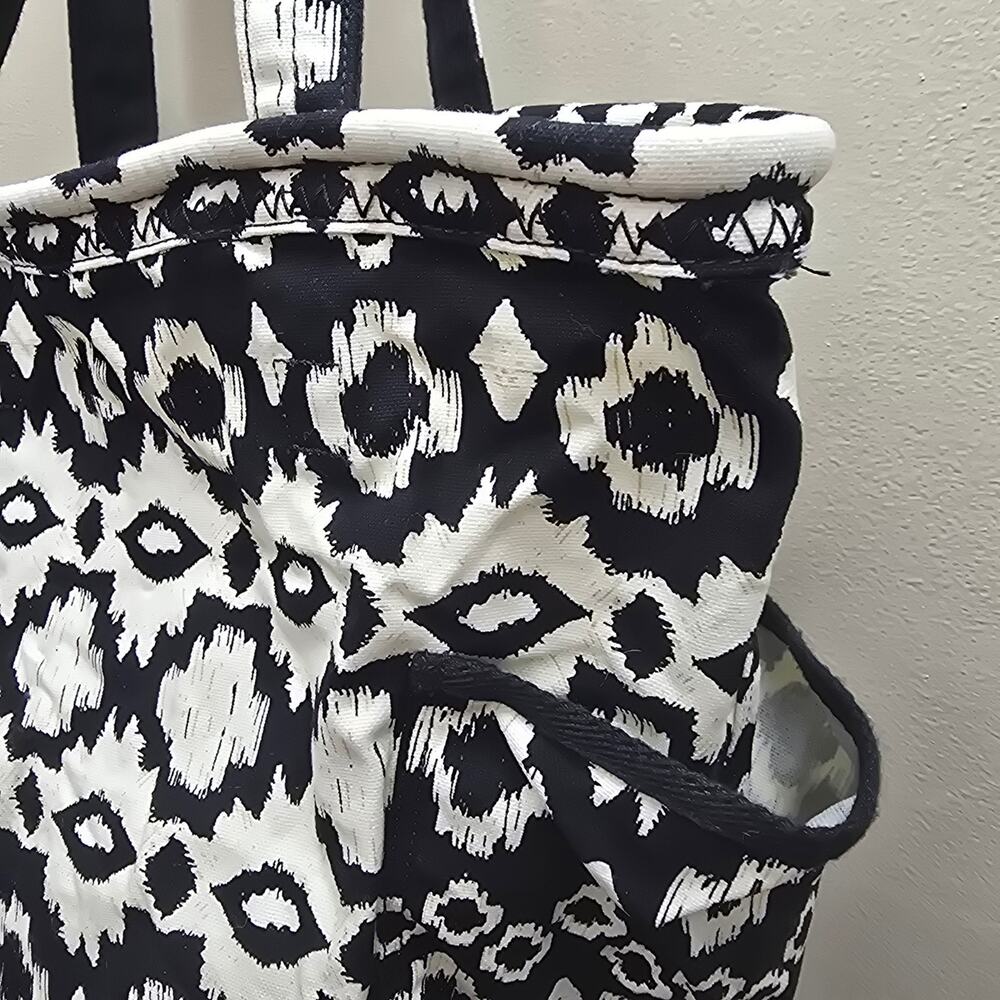 Thirty-One Retro Metro Aztec Print Canvas Tote Bag Bohemian Boho White Black - Picture 9 of 14